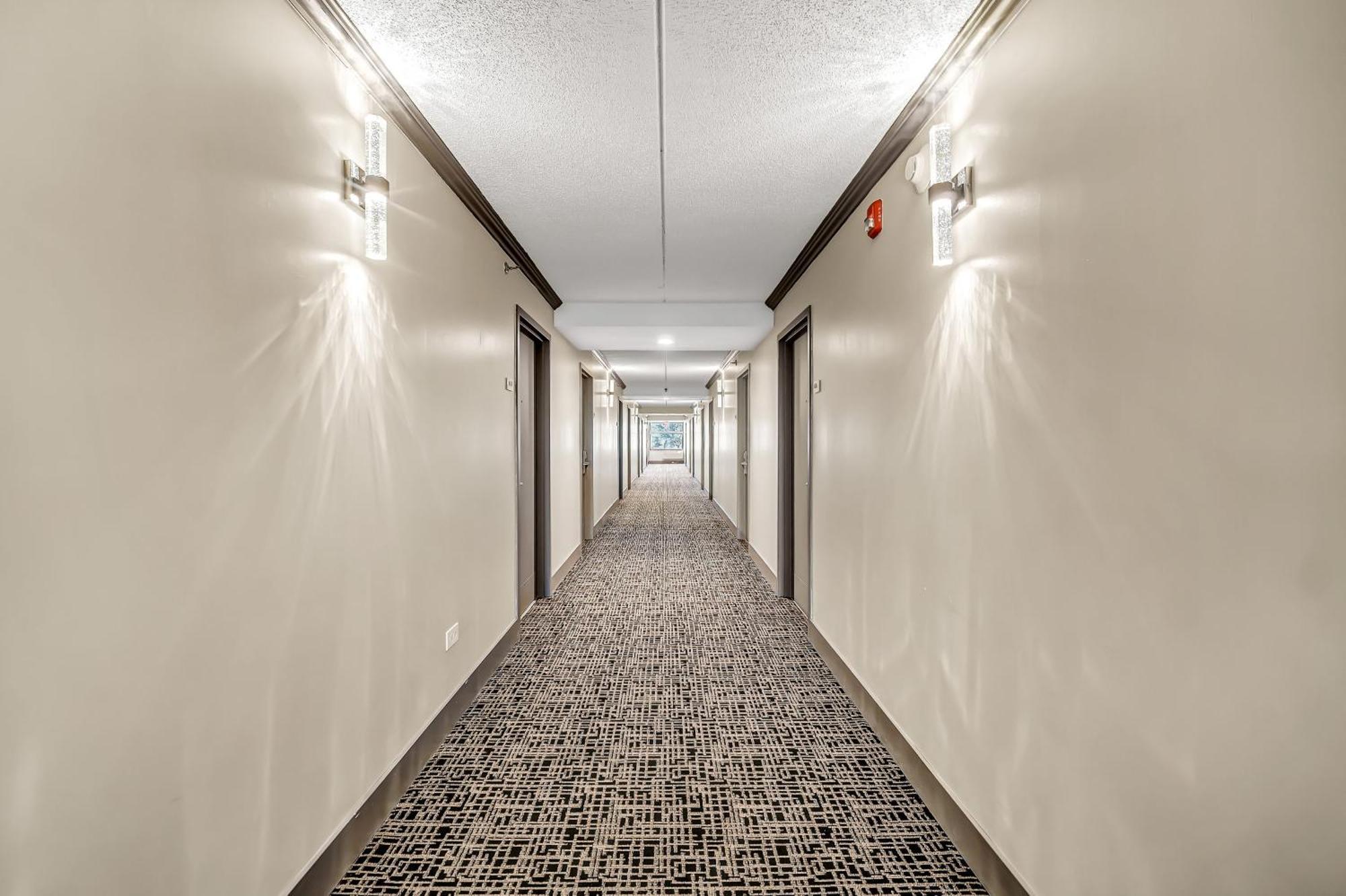 Radisson Hotel Schaumburg Buitenkant foto