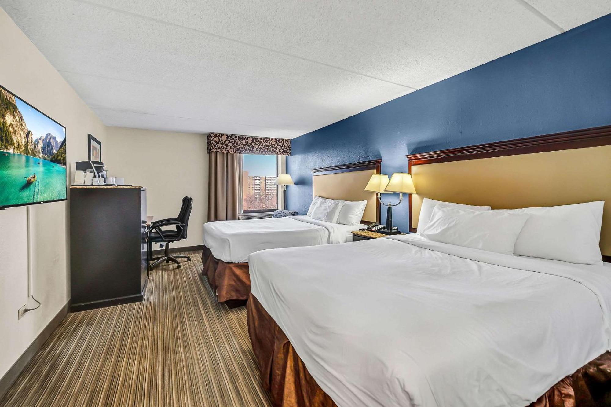 Radisson Hotel Schaumburg Buitenkant foto